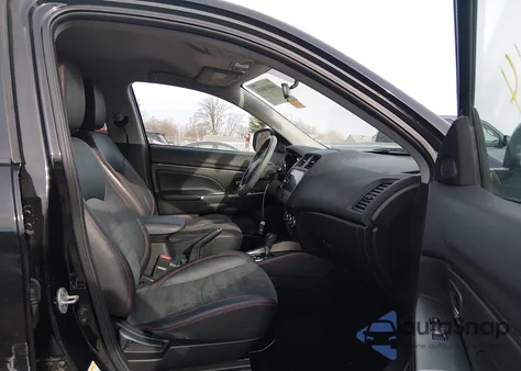 2018 Mitsubishi Outlander Sport 2.4 Se from USA, damaged, VIN JA4AR3AW1JZ012003